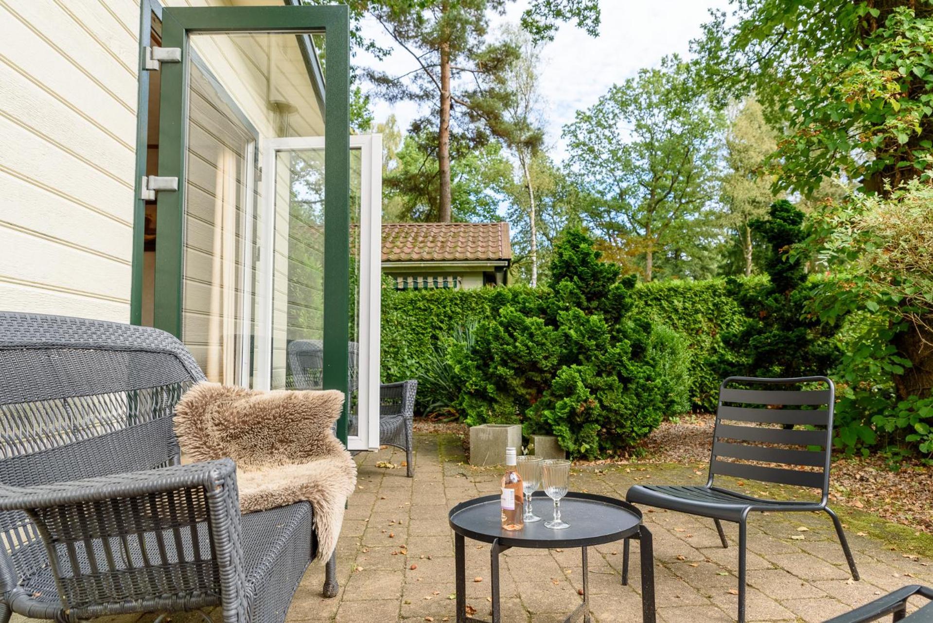 Luxe familiehuis Veluwe 4-6 persons Hoenderloo Extérieur photo